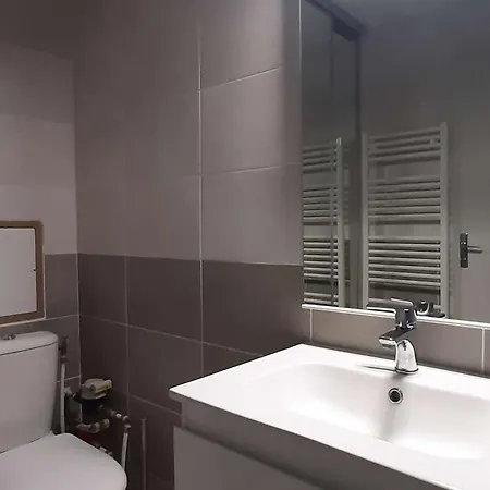 Apartment Skis Aux Pieds Avec Parking - Montgenevre, 650m Du Centre Et Esf - Fr-1-330d-1